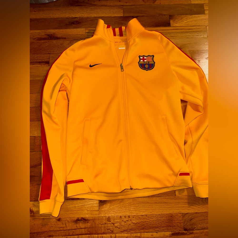 FC BARCELONA SPAIN 2015/2016 TRAINING FOOTBALL SOCCER TRACK JACKET NIKE YELLOW